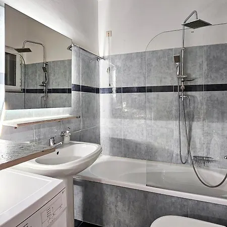 Kostas By Bill Lejlighed