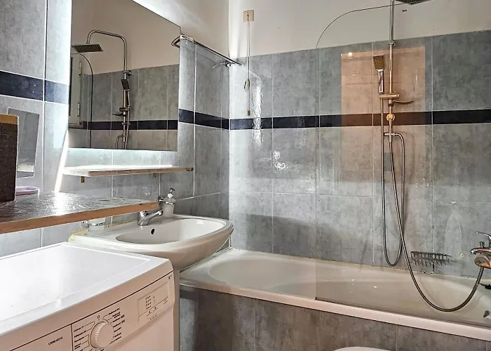 Kostas By Bill * 帕特雷